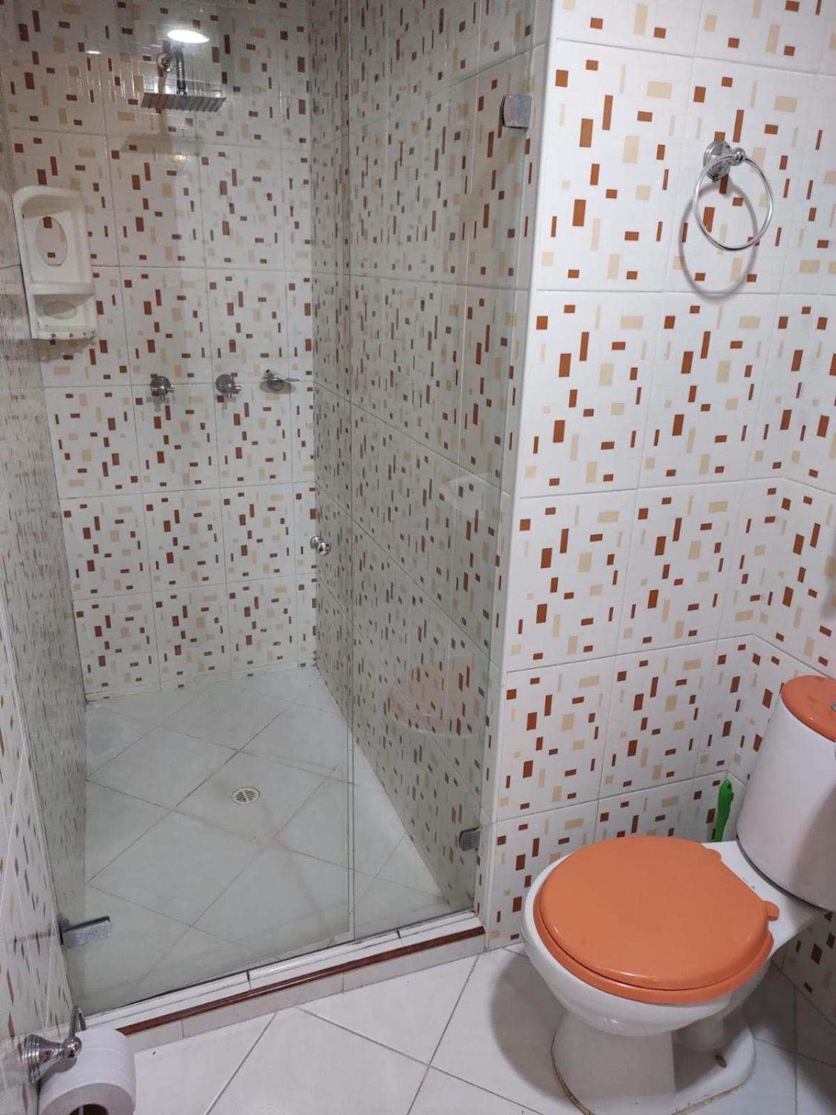 מדיין Noras Homestay Laureles מראה חיצוני תמונה